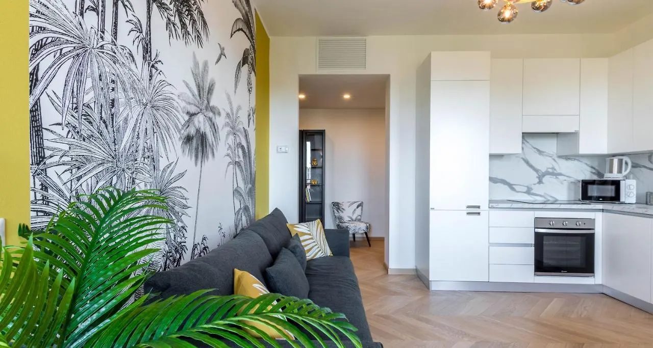 Joivy Superb Apt Close To Fiera Milano And City Life 0*,  Italia