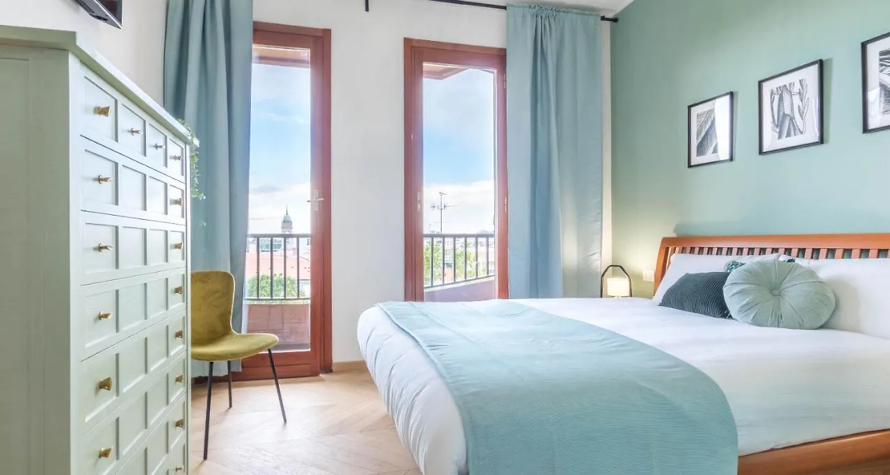 Apartment Joivy Superb Apt Close To Fiera Milano And City Life